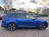Audi SQ7 4.0 TDI quattro ALLRL MATRIX SOFT HUD ACC - blaue Audi SQ7