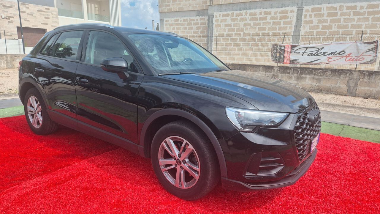 Audi Q3 35 TDI S tronic Business Advanced