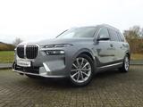 BMW X7 xDrive40i Standheizung Panoramadach AHK Iconi