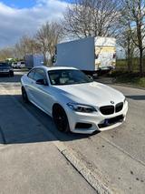 BMW M240i xDrive Coupé*Mineralweiß*Scheckheft - BMW M-Modelle in Stuttgart