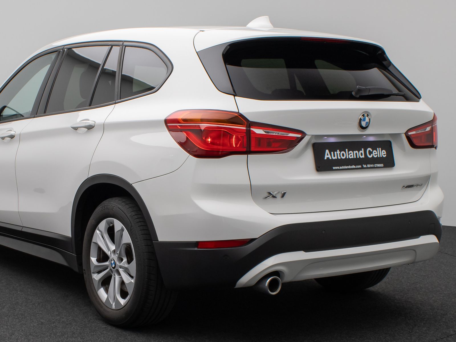 Fahrzeugabbildung BMW X1 xD25e Parkassist DAB Navi Geschwindigkeitsreg
