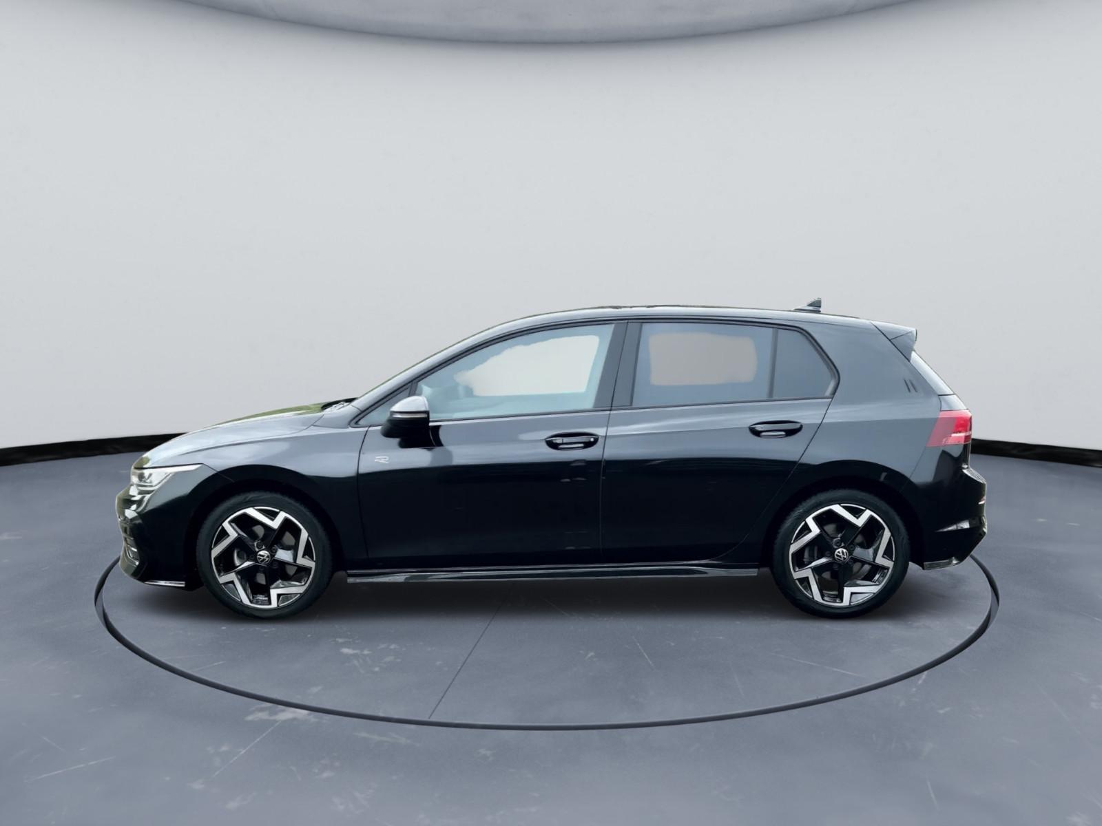 Volkswagen Golf VIII Lim 1.5 eTSI R-Line-LED-KAM-NAVI-GARAN, миниатюра 3