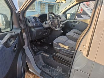 Opel Vivaro - 9