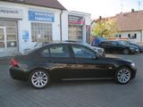 BMW 320 d Lim. *M-Paket+Navi+Xenon+Motor neu* - BMW 320: Motor 320d