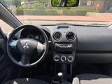 Mitsubishi Colt 1.1 Inform Inform - blaue Mitsubishi Colt