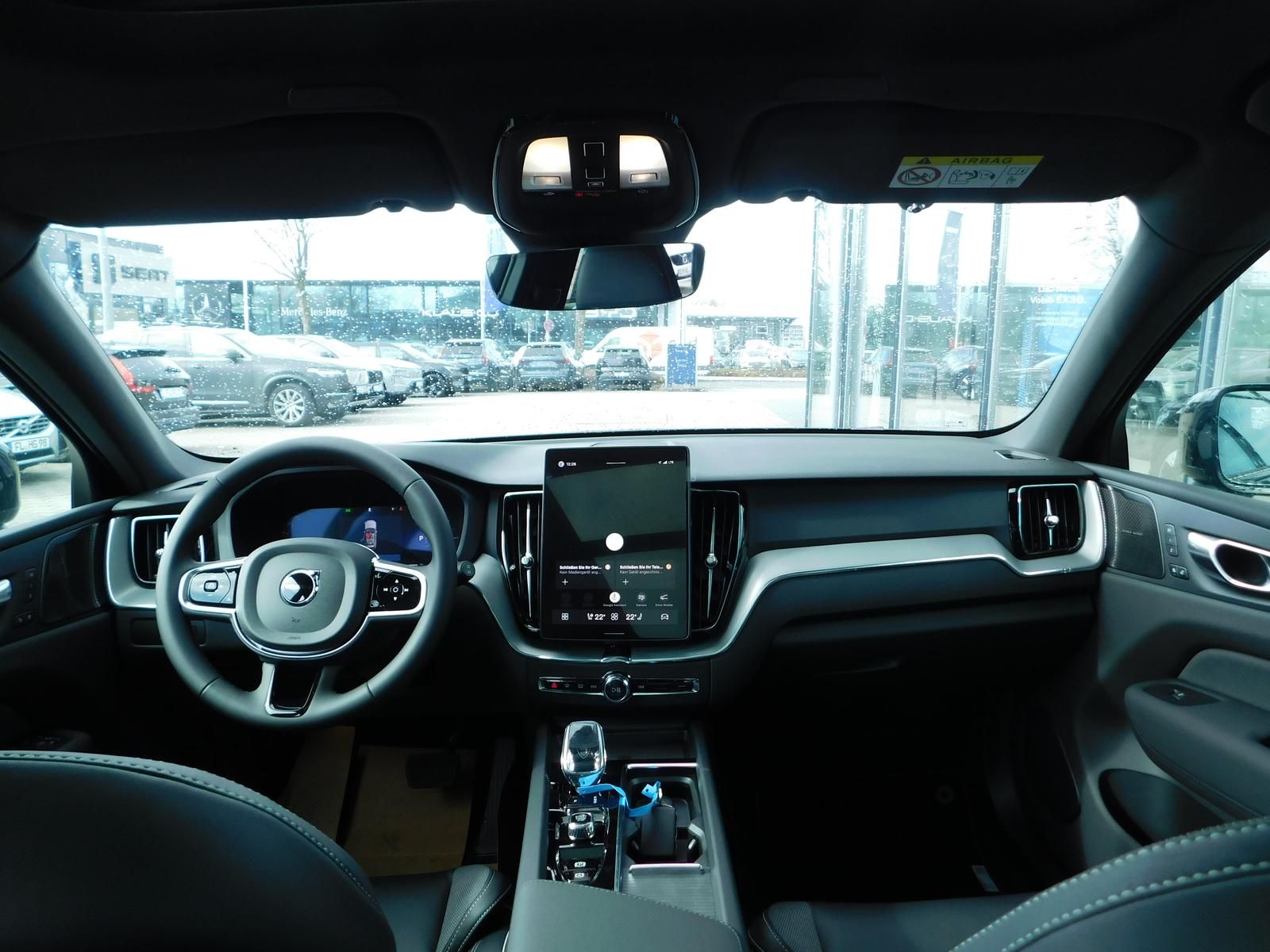 Fahrzeugabbildung Volvo XC60 T6 AWD Plus Black Edition