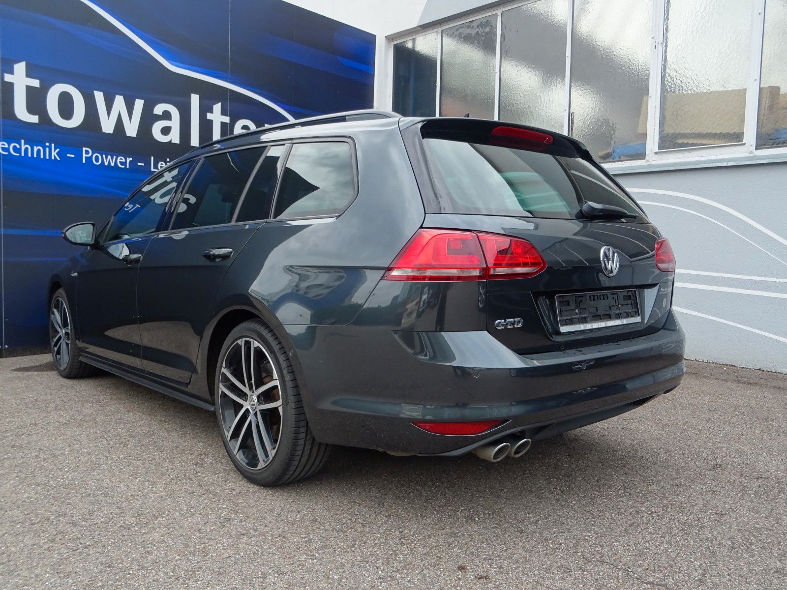 Fahrzeugabbildung Volkswagen Golf VII Variant GTD BMT