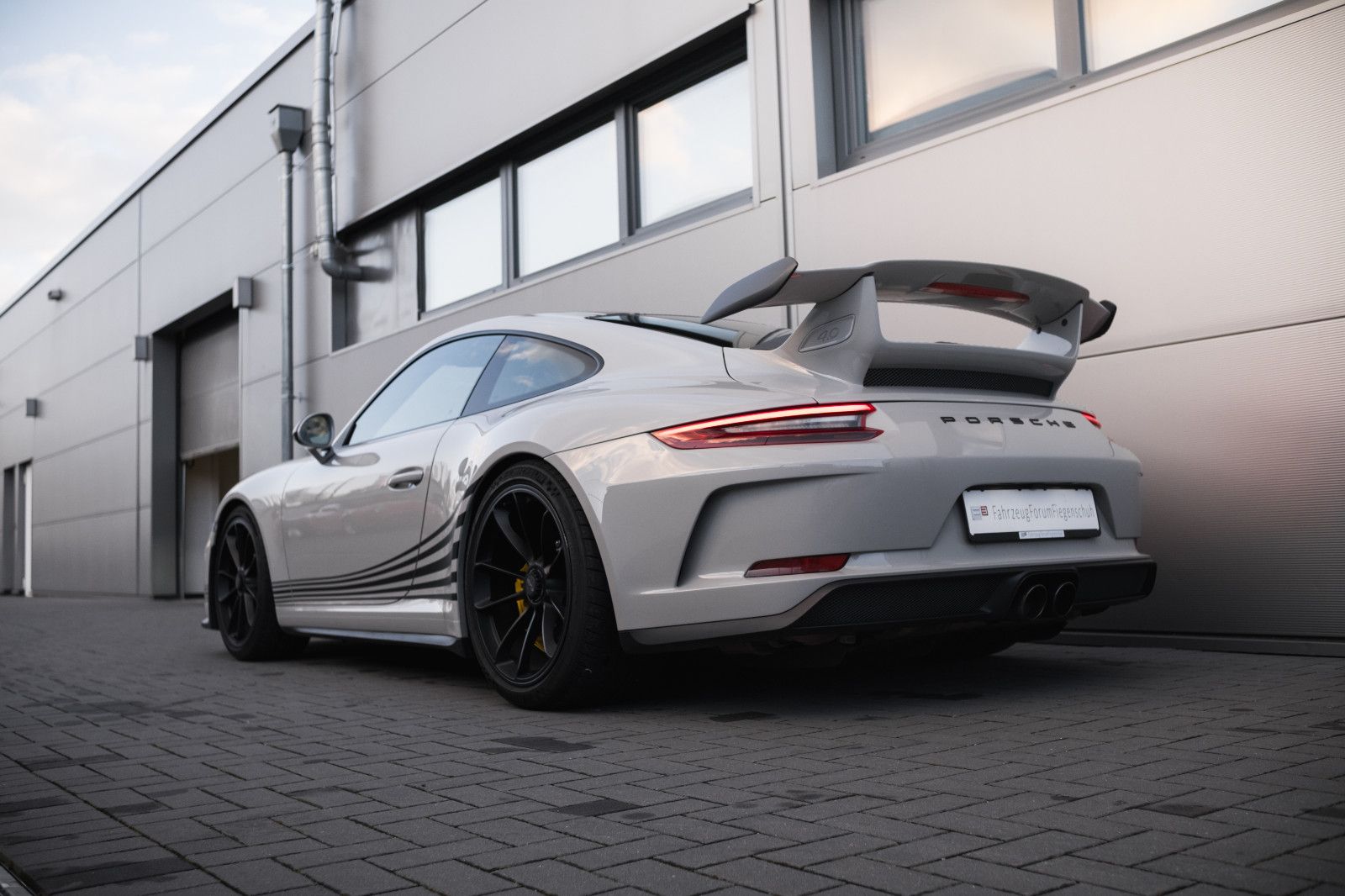 Fahrzeugabbildung Porsche 911/991.2 GT3 - Clubsport-PCCB-Lift-Kamera-BOSE