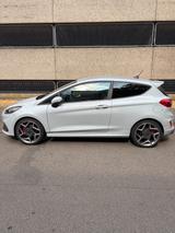 Ford Fiesta 1,5 EcoBoost ST mit Leder-Exklusiv-Pa... - : Allradantrieb, Kleinwagen, mit