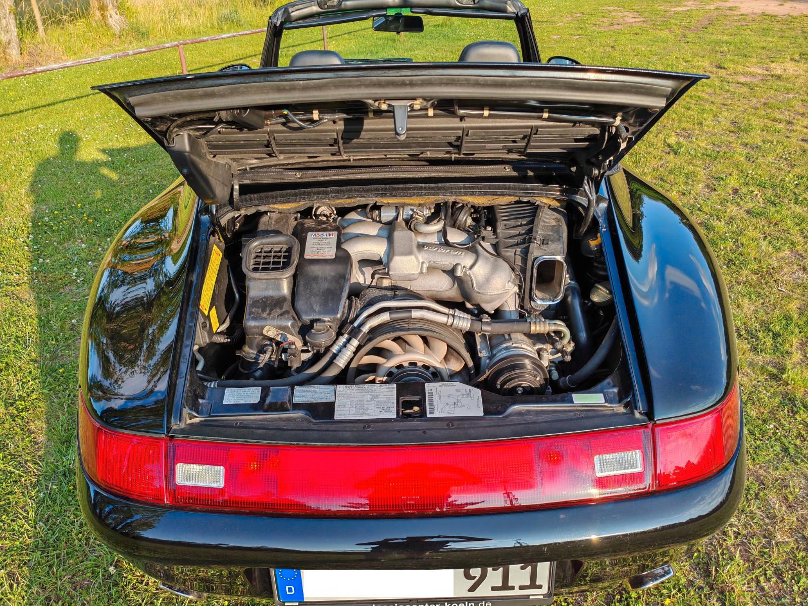 Porsche 993 Carrera 4 Cabriolet nur 69.830 km