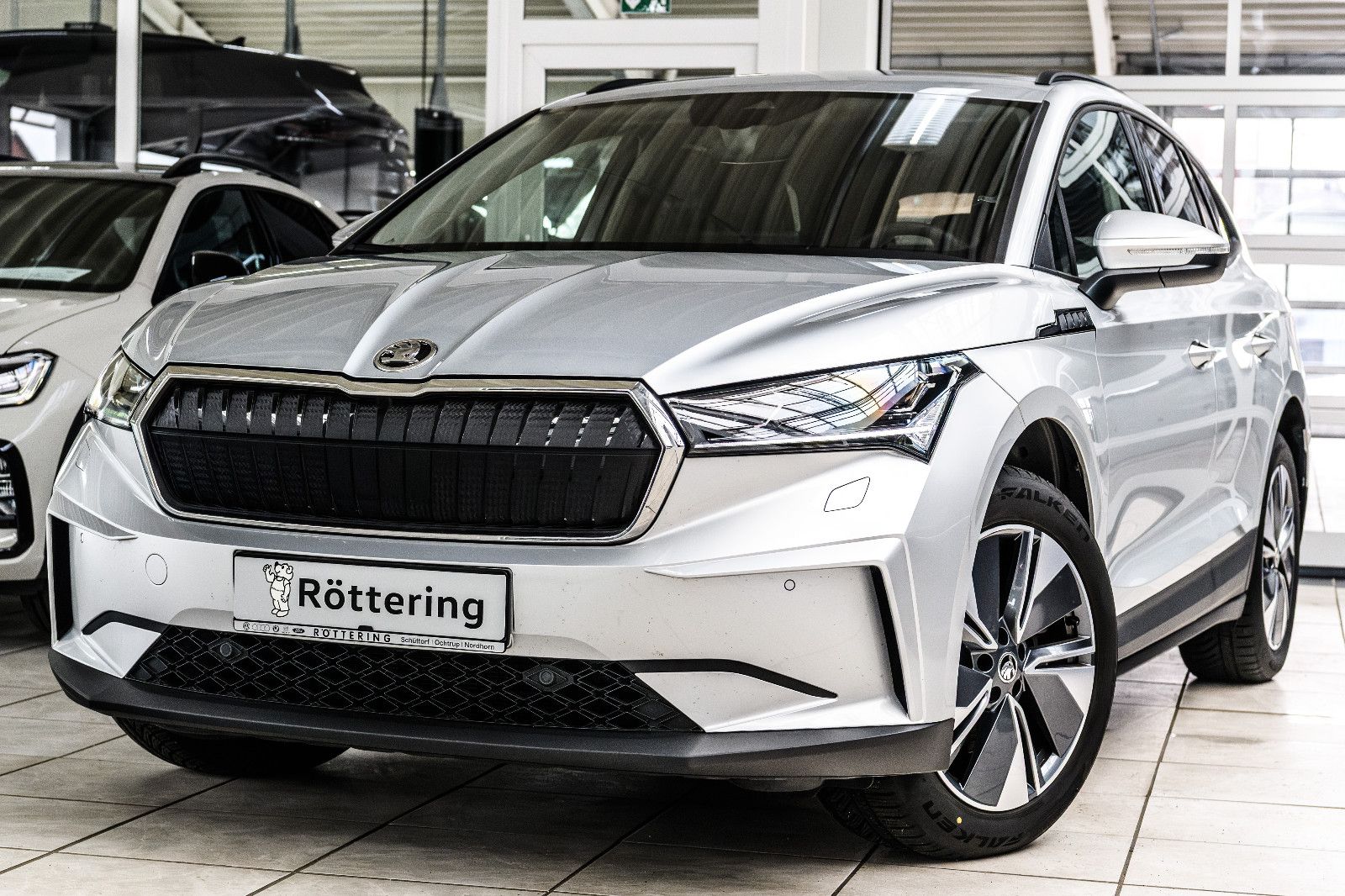 Fahrzeugabbildung SKODA Enyaq 60 Loft MATRIX-LED+RFK+NAVI+KEYLESS+SZH