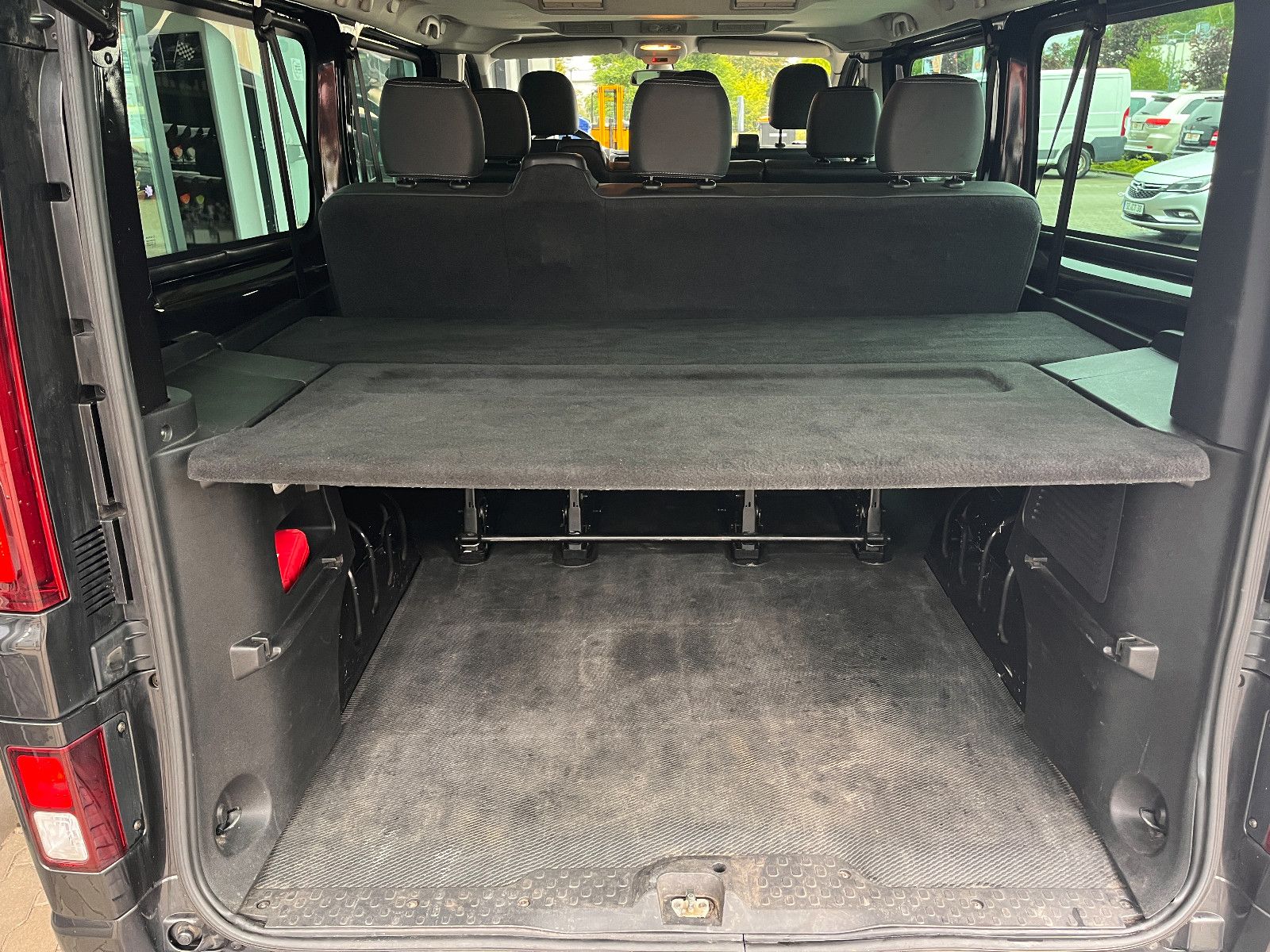 Fahrzeugabbildung Opel Vivaro B  Kombi L2H1  2,9t