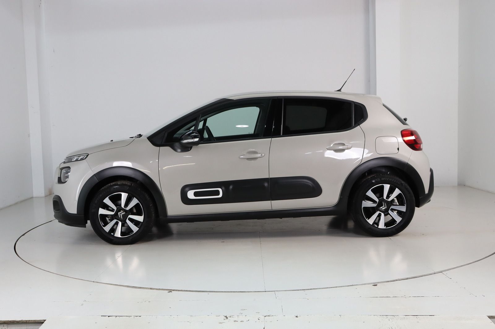 Fahrzeugabbildung Andere Citroën C3 Pure Tech 110 S&S Max