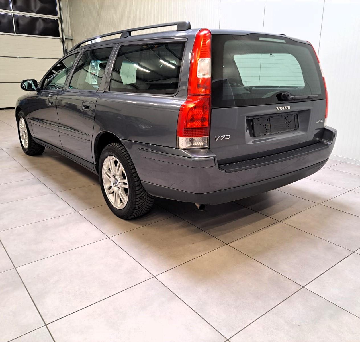 Volvo V70 2006 — photo 6