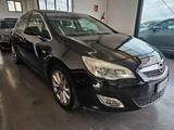 Opel Astra Astra IV 2010 5p 1.4 t Elective 140cv - Opel Astra: 140