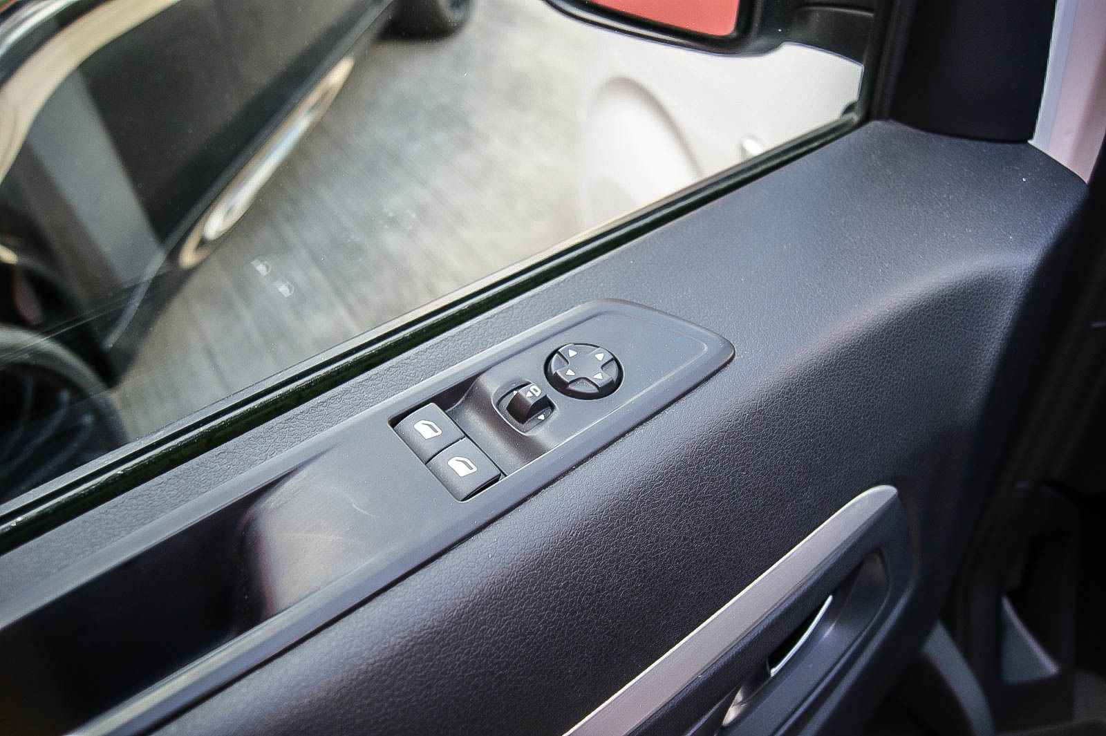 Fahrzeugabbildung Toyota Proace Verso 2.0 D-4D L1 Executive HEADUP 7SITZE