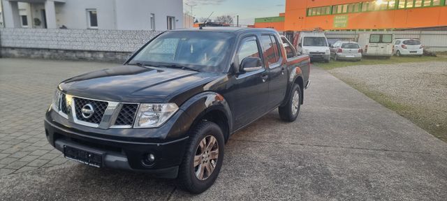 Nissan Navara Pickup Double Cab SE 4X4