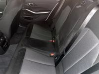 BMW 330 - Vorschau Bild 13