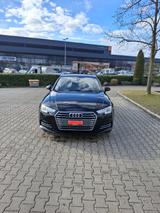 Audi A4 2.0 TDI S tronic design Avant design - : Schweiz