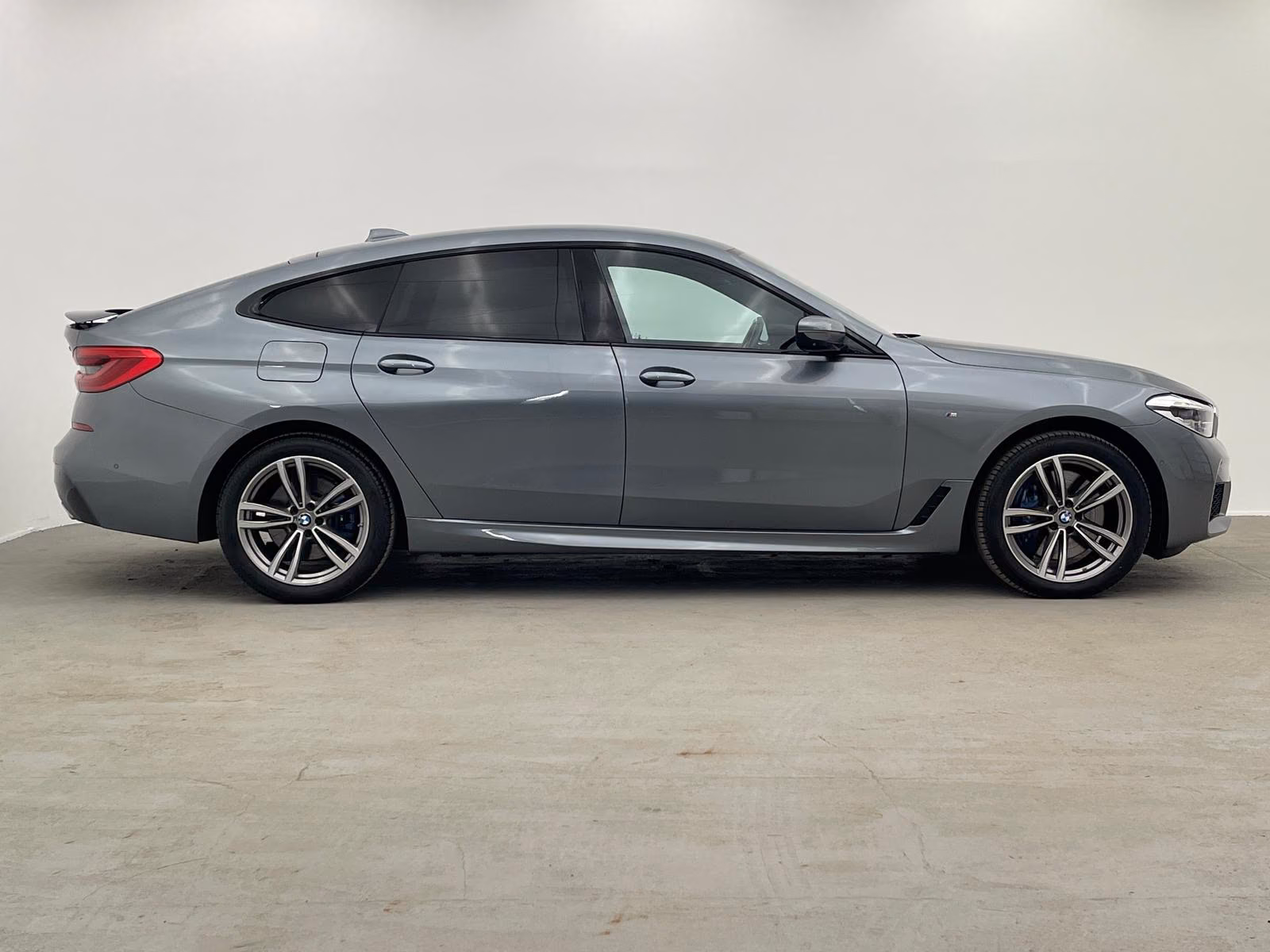 BMW 640 i xDrive M Sport *STHZ*SOFT*HuD*360°*LED*ACC