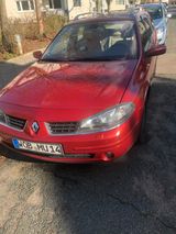 Renault RENAULT LAGUNA 3L V6  AUTOMATIK  LPG VIALLE GAS - Renault Laguna mit LPG-Antrieb