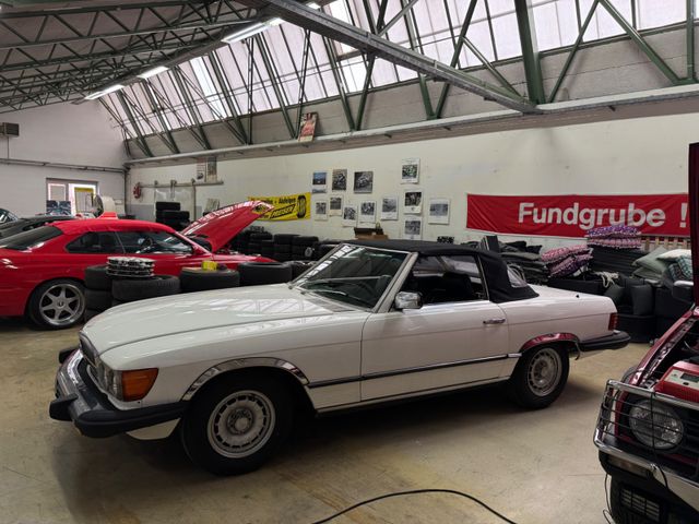 Mercedes-Benz SL 380 Cabriolet