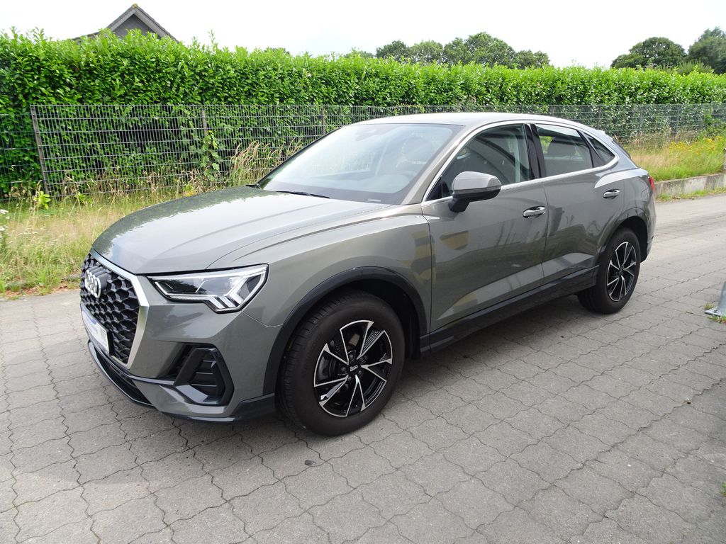 Image of Audi Q3