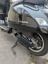 Vespa GTS 300 HPE SUPER - VESPA GTS