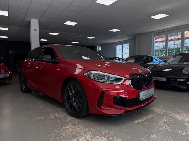 BMW M135 i xDrive Performance/Deutsch/BMW Scheckheft