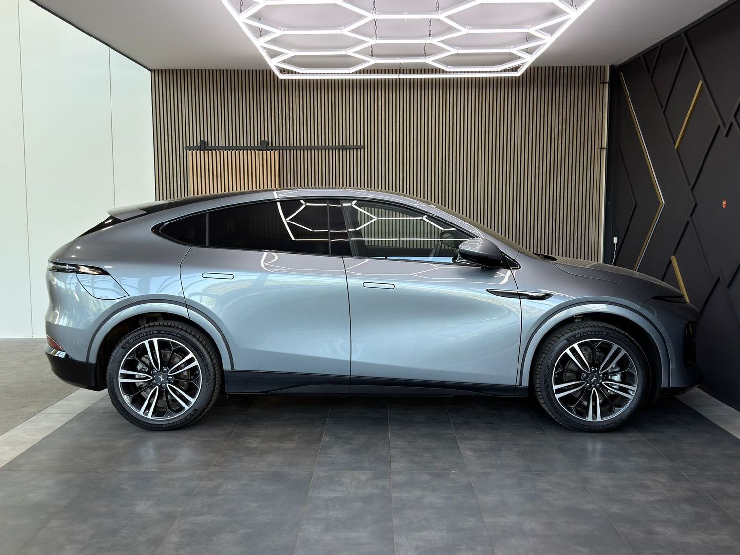 XPENG G6