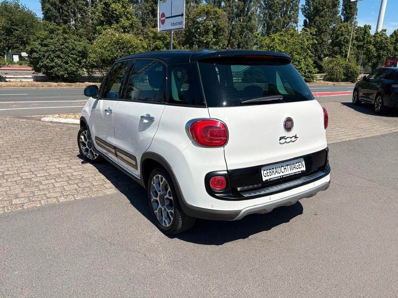 Fiat 500L Trekking Rock N Road Edition