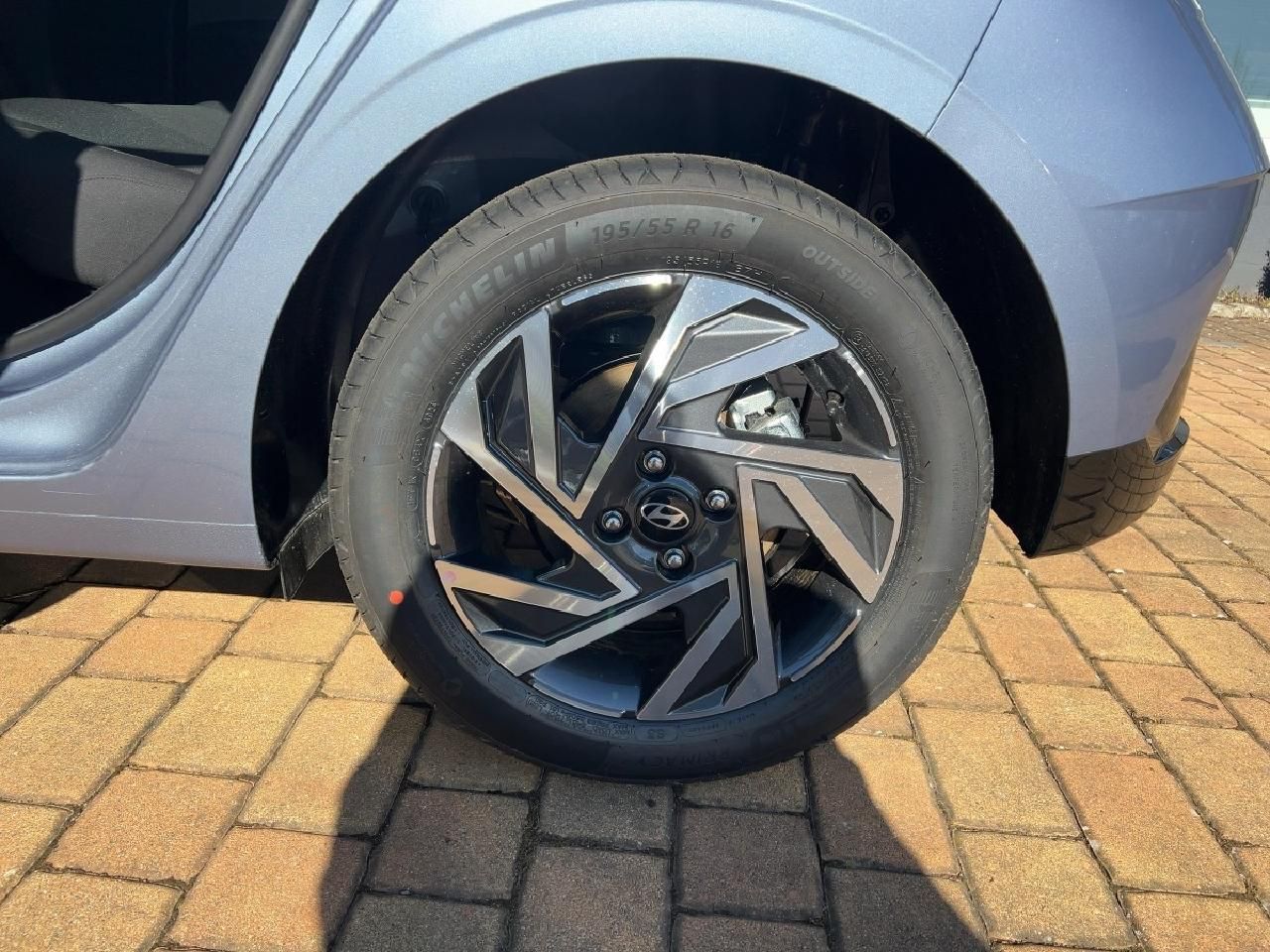 Fahrzeugabbildung Hyundai i20 Trend
