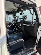Jeep Wrangler Unlimited 2.8 CRD, "POLAR"-Edition - Jeep Wrangler aus 2014