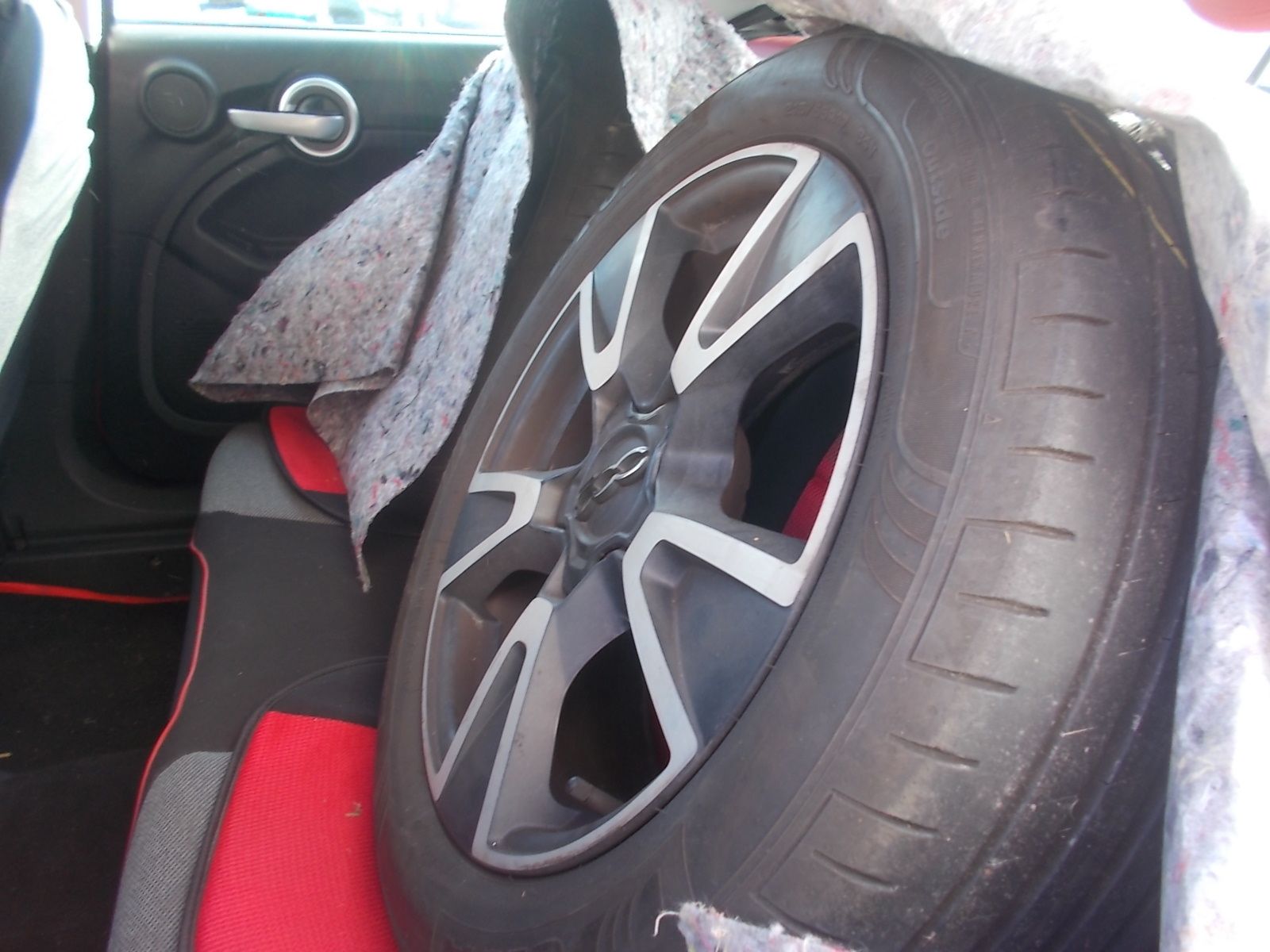 Fahrzeugabbildung Fiat 500X 1.6 E-torQ POP STAR 4x2