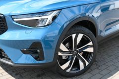 Fahrzeugabbildung Volvo XC40 B4 Plus Dark DCT*RFK*STDHZG*BLIS*ACC*AHK