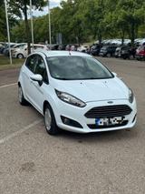 Ford Fiesta 1,6 TDCi 70kW SYNC Edition SYNC Edition - Ford Fiesta mit Diesel-Antrieb: 1.6