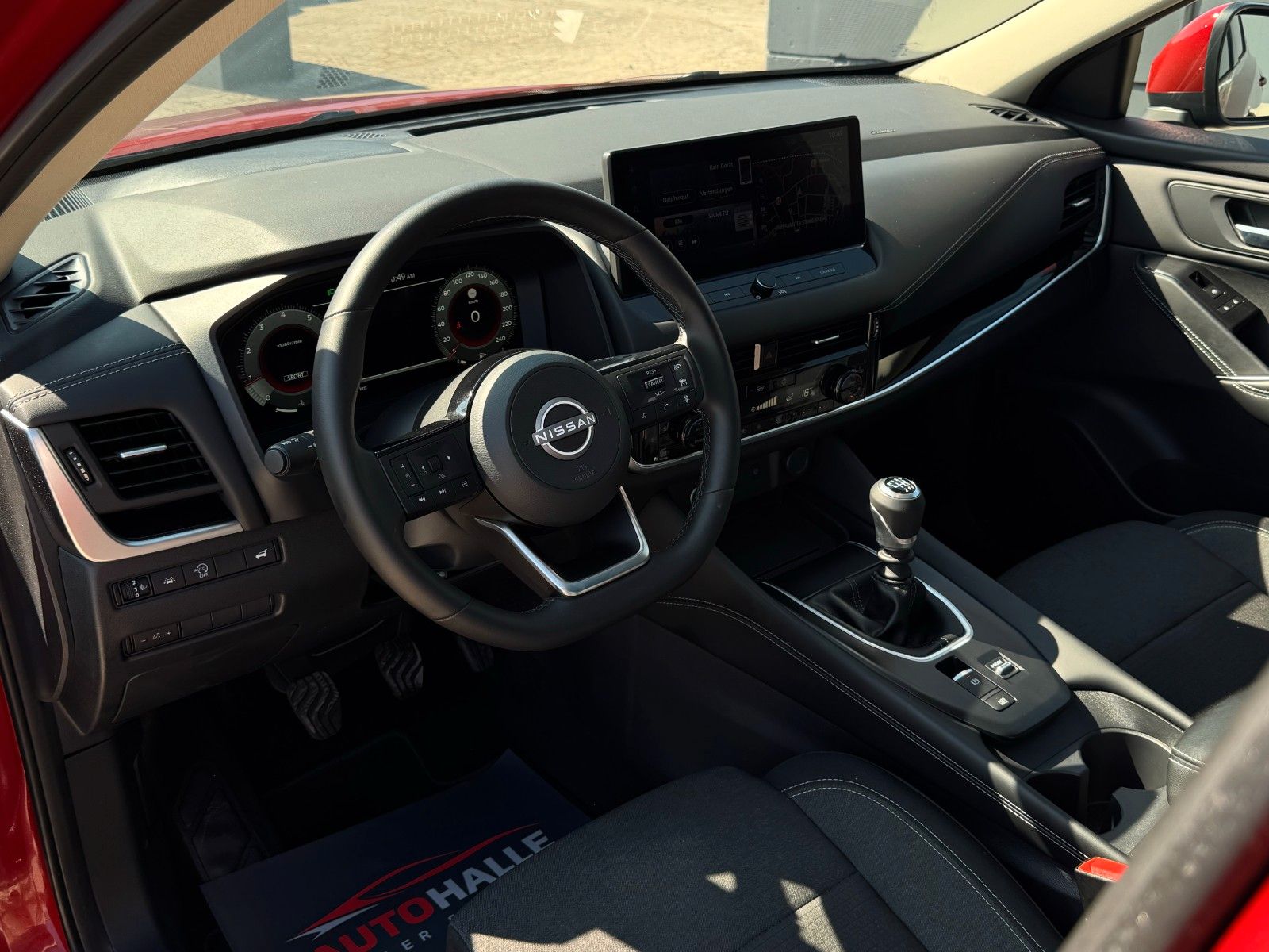 Fahrzeugabbildung Nissan Qashqai 1.3 DIG-T MHEV N-Connecta Pano 360° ACC