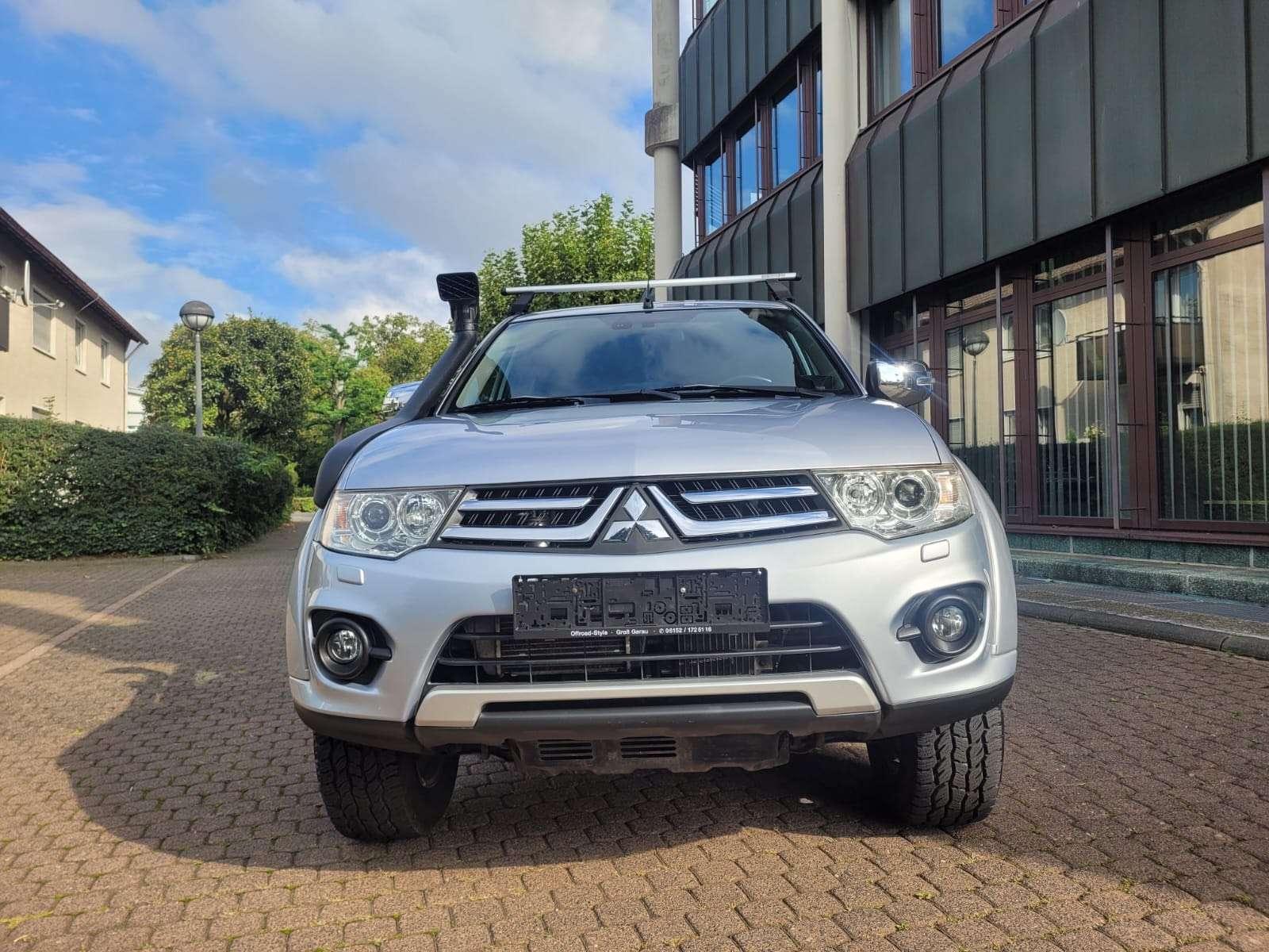 Mitsubishi L200 Diamant Edition 4WD Aut.-HARDTOP-AHK 3000 K