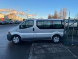 Renault Trafic 1,9 dCi 101 PS Passenger 9-Sitzer KLIMA - Renault aus 2004