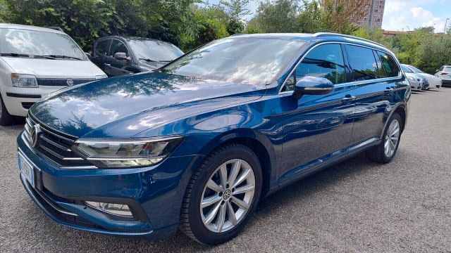 Volkswagen Passat 1.6 TDI DSG ok Neopatentati