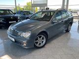 Mercedes-Benz C 200 CDI Standheizung Navi el.Sitzverstellung S - gebrauchte Mercedes-Benz C 200 aus dem Jahr 2006