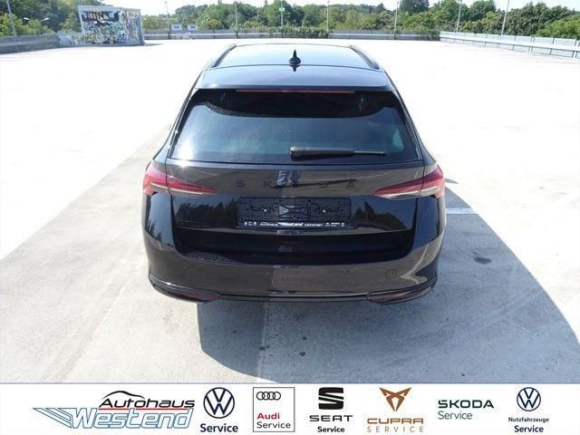 Fahrzeugabbildung SKODA Octavia Combi Sportline 1.5l TSI mHEV 110kW DSG