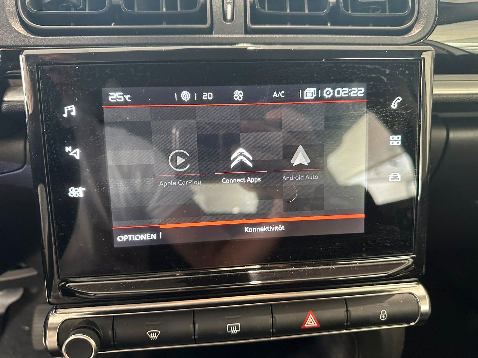 Fahrzeugabbildung Citroën C3 Feel Pack 1.2 NAVI/LED/PDC/ALU/DAB/TEMPOMAT