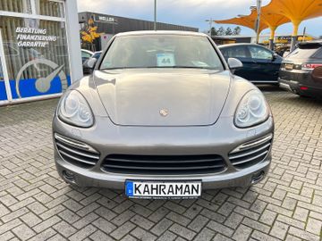 Porsche Cayenne - 3