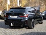 BMW 320d Touring xDrive M-Sport AHK STANDHZ ACC NAVI - BMW 320 Touring Kombi D Gebrauchtwagen