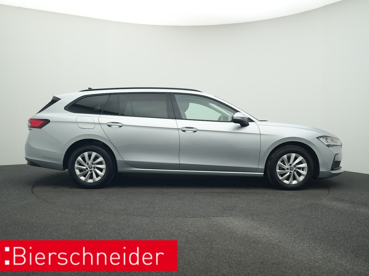 Skoda Superb - Bild 8