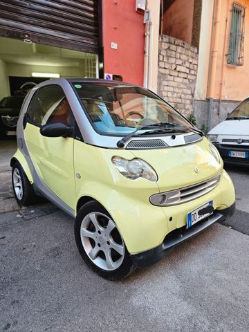 Smart ForTwo 700 coupé grandstyle (45 kW)