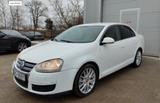 Volkswagen Jetta 2.5 Petrol/gas Manual 2006 - Volkswagen Jetta: 2.5