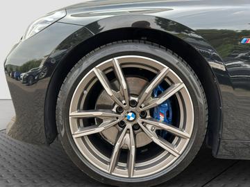 2024 BMW M240I photo 9