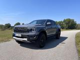 Ford Raptor - Ford Raptor mit Benzin-Antrieb